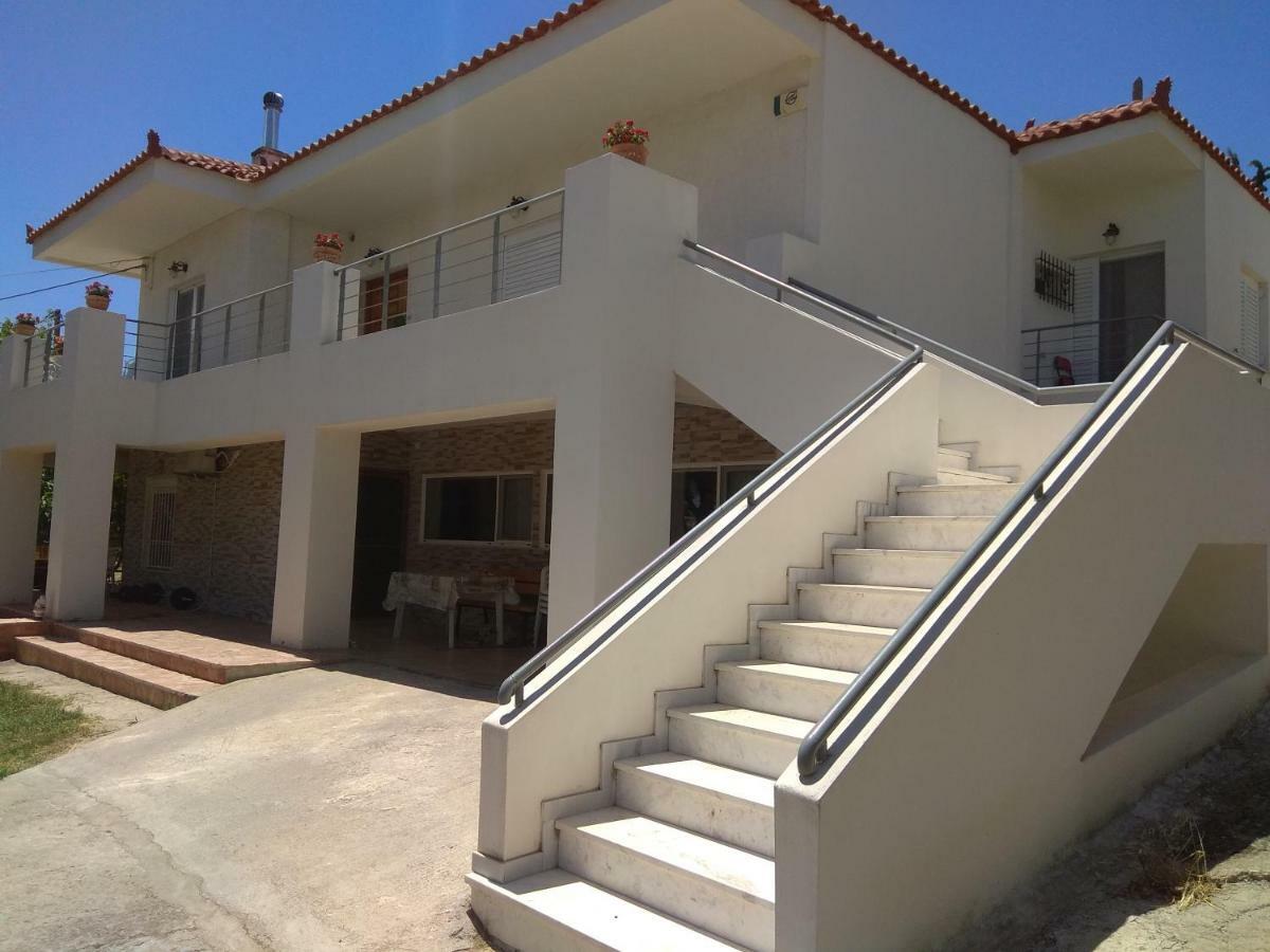 Iliahtida Apartment Chalkida Exterior photo